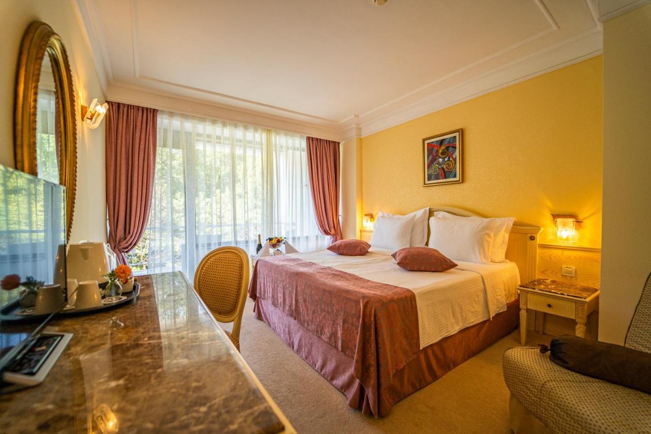 Balneo & Spa Hotel The Palace St Constantin et Helena Extérieur photo